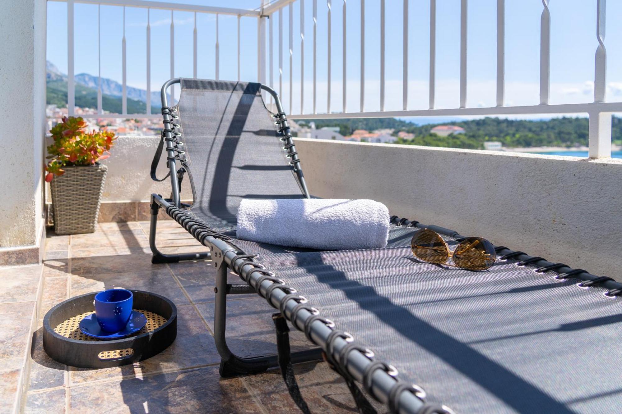 Apartment 30 M From Beach,Makarska,Marija Exterior foto